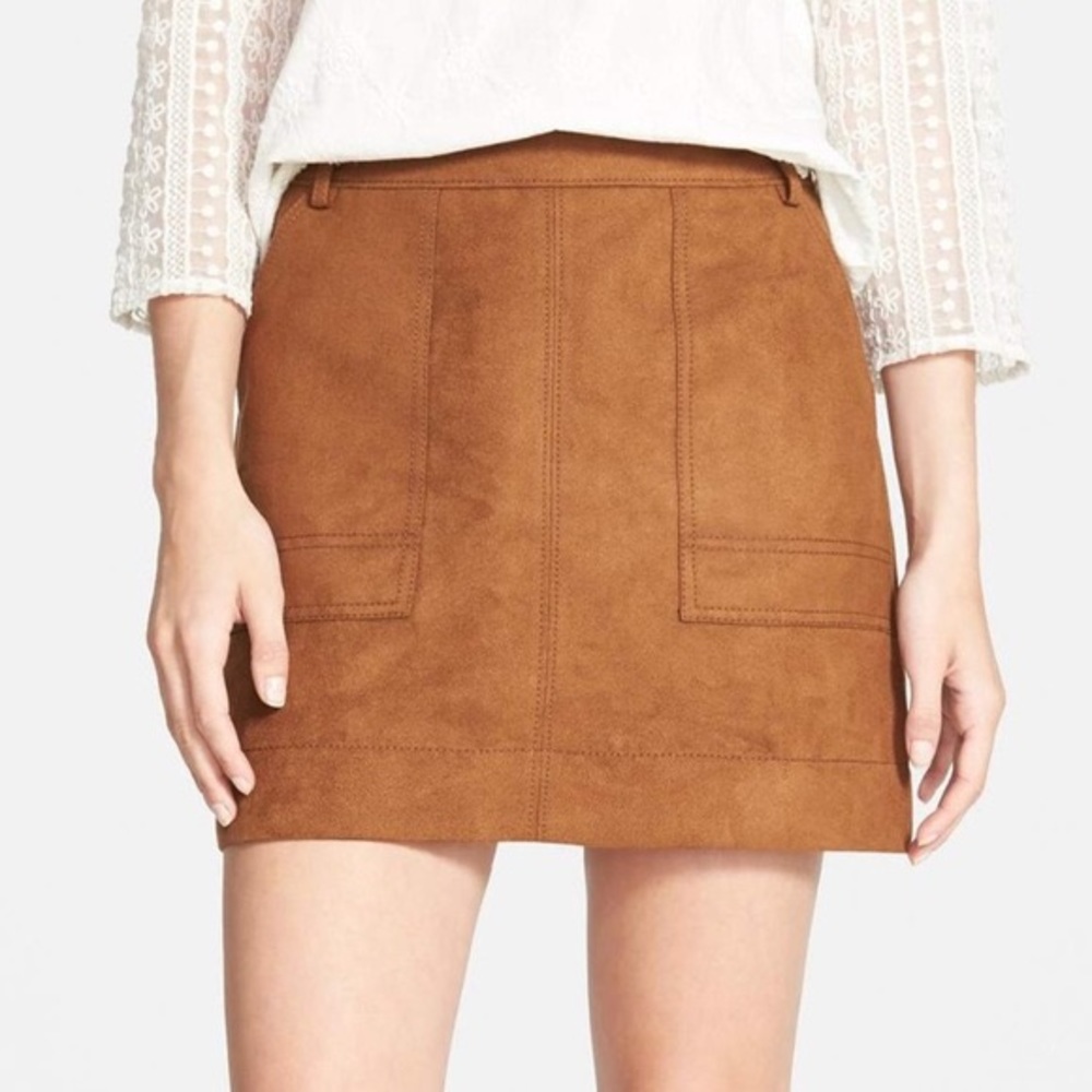HINGE Suede Skirt